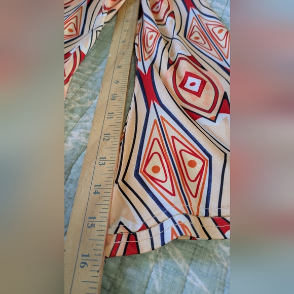 Seventies Style Dress.  Size L. - Picture 3 of 8